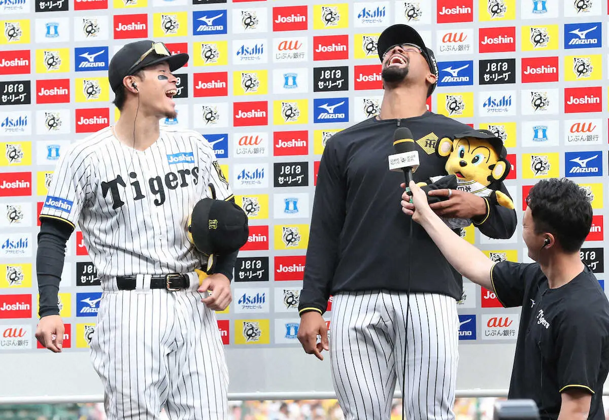 阪神・デュプランティエ初勝利!お立ち台で「ゴイゴイスー!」披露