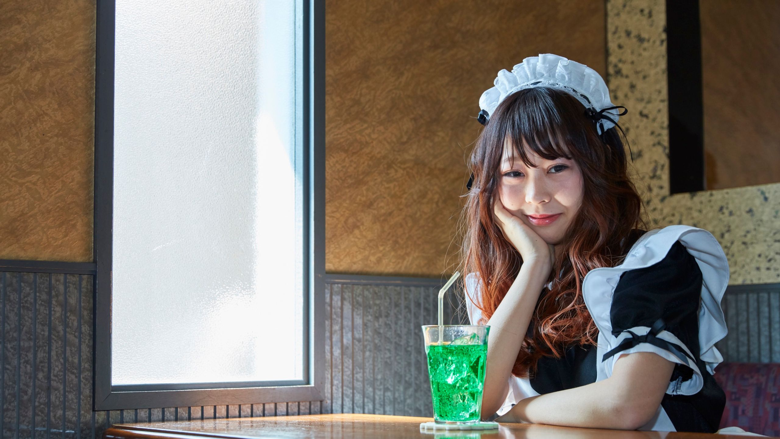 5月10日はメイドの日、サブカル界隈が盛り上がる